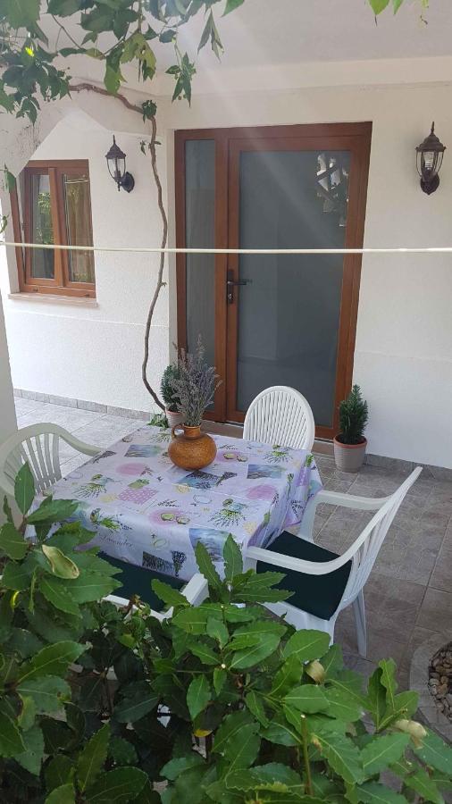 Dobrinj Apartment 2 외부 사진